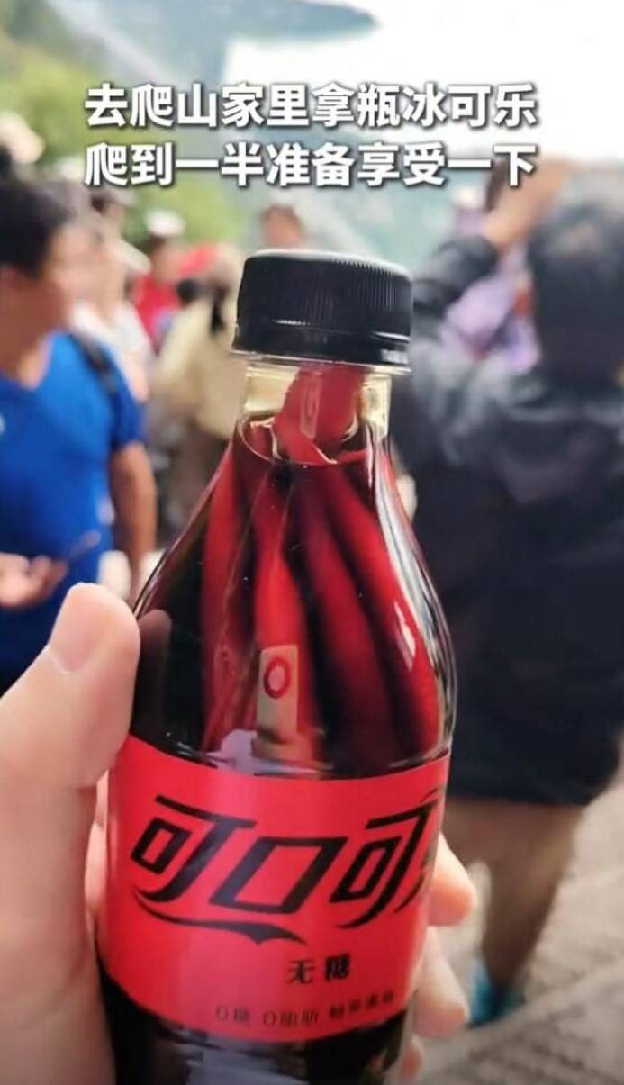 帣ͼƷϵ ŮеɧŸУ