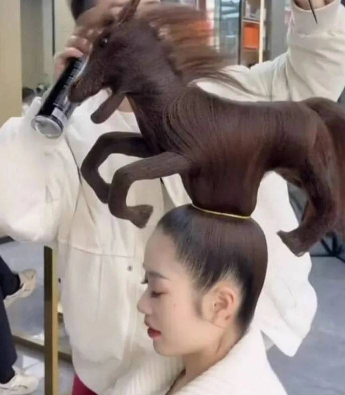 帣ͼƷϵ ɰԸǰһǴ