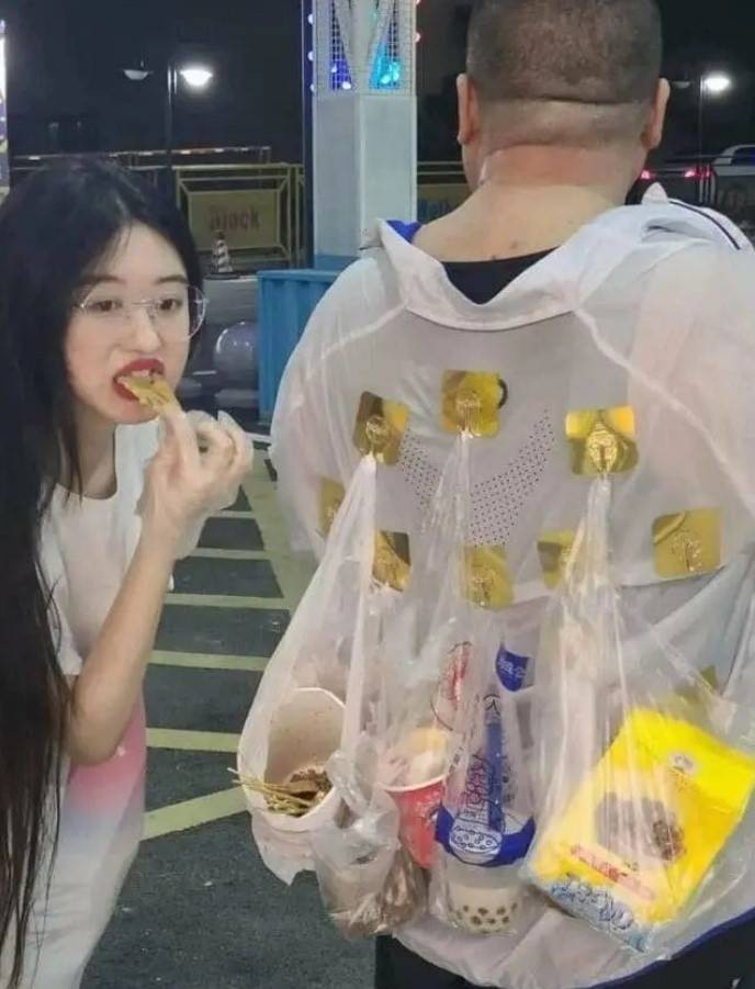 帣ͼƷϵ ɰԸǰһǴ