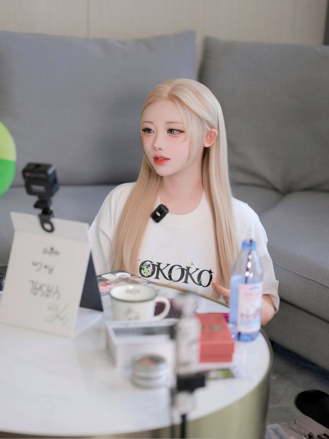 韩国美女Yasal新Cos美图赏：高贵冷艳 身材性感