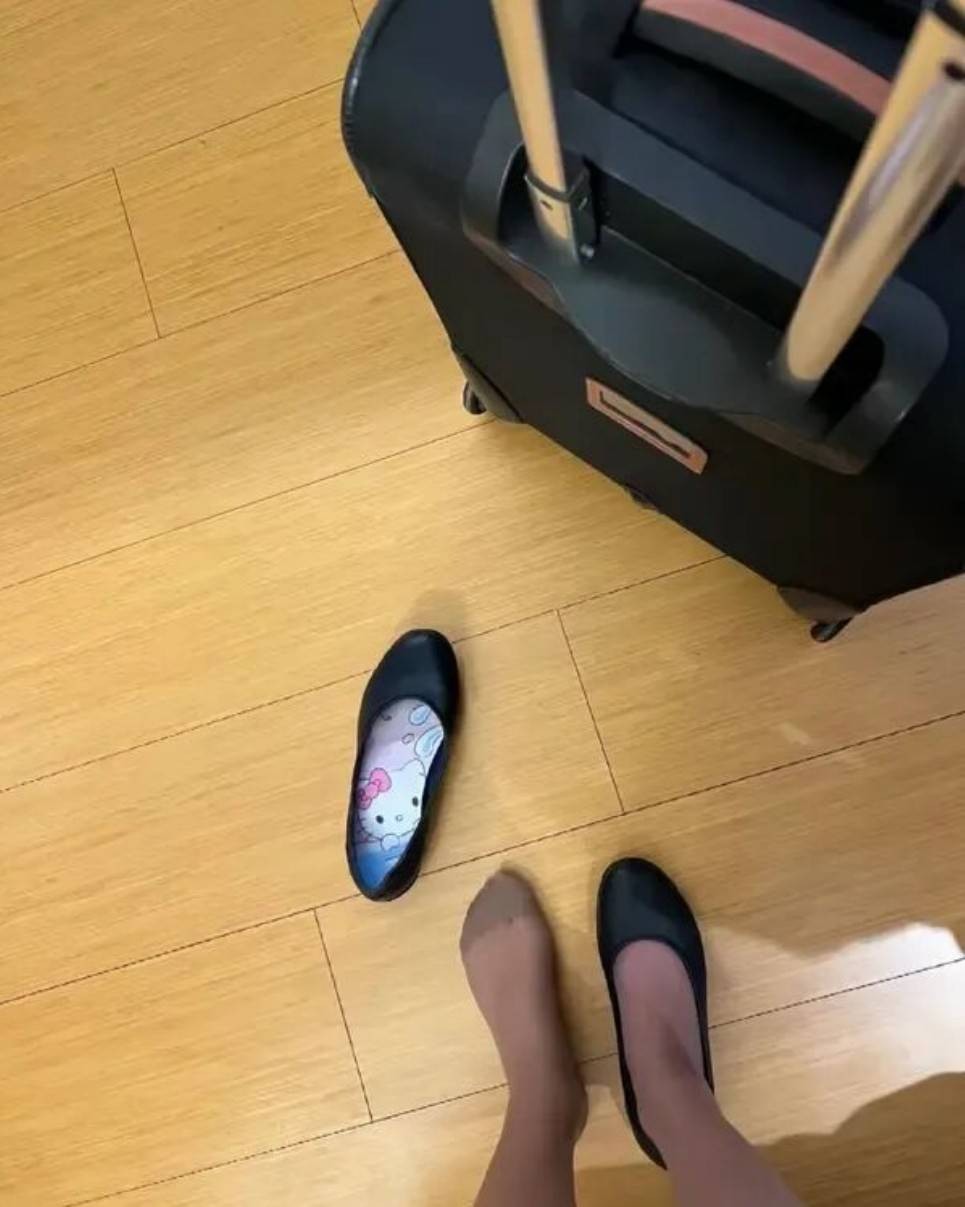 һںͼƷϵ ٤Ůϲһ