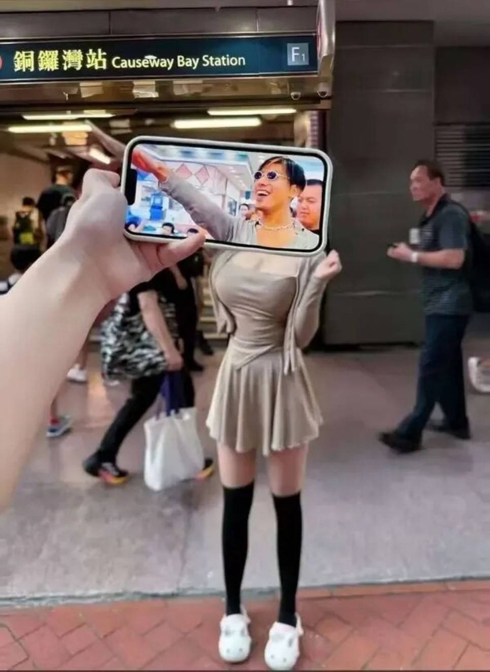 һںͼƷϵ ٤Ůϲһ