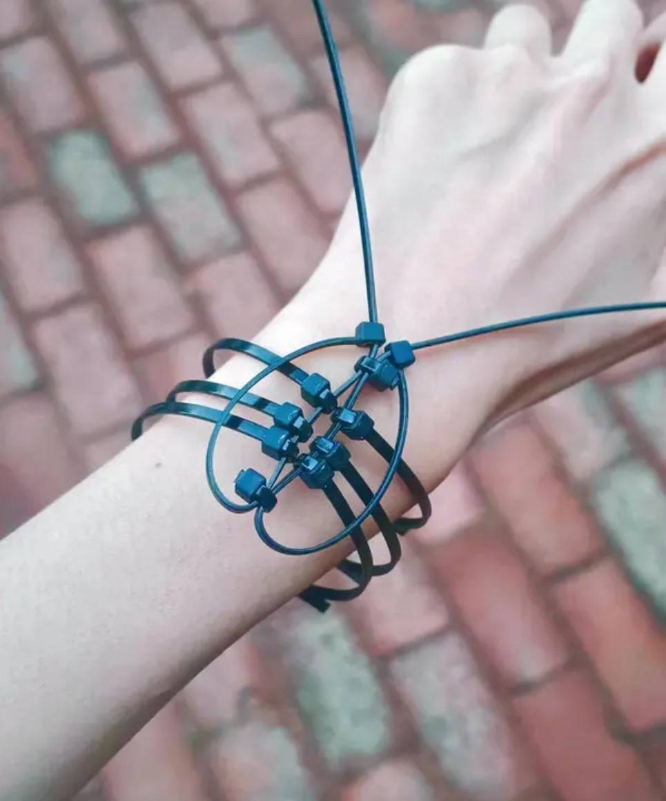 һںͼƷϵ ٤Ůϲһ