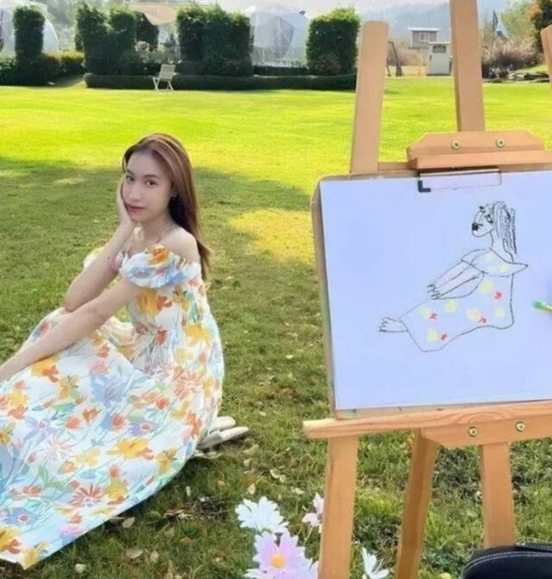 һںͼƷϵ ٤Ůϲһ