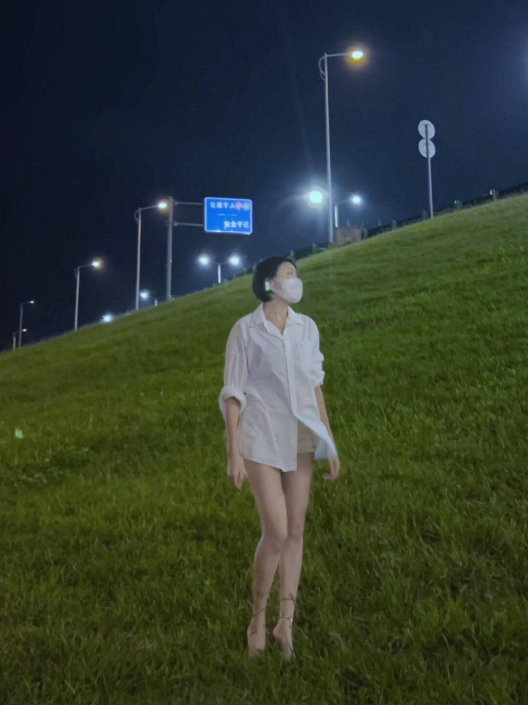 周五福利囧图云飞系列 台球厅女老板都这么好看么