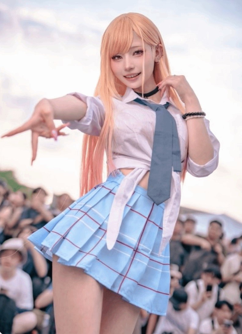 һںͼƷϵ Ůŷû뵽Ϻ˿