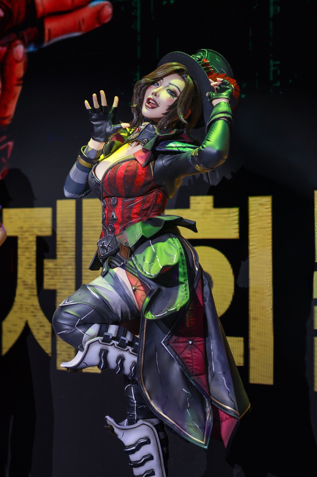 韩援Yasal晒出新Cos美图 性感身材特别养眼!