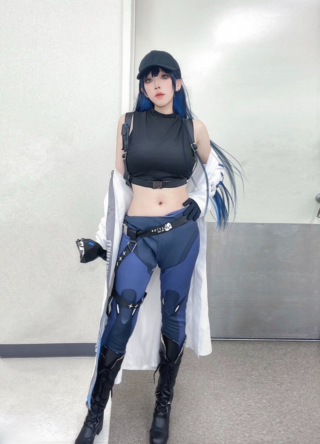 日本美女性感Cos图集赏 黑丝2B小姐姐非常吸睛