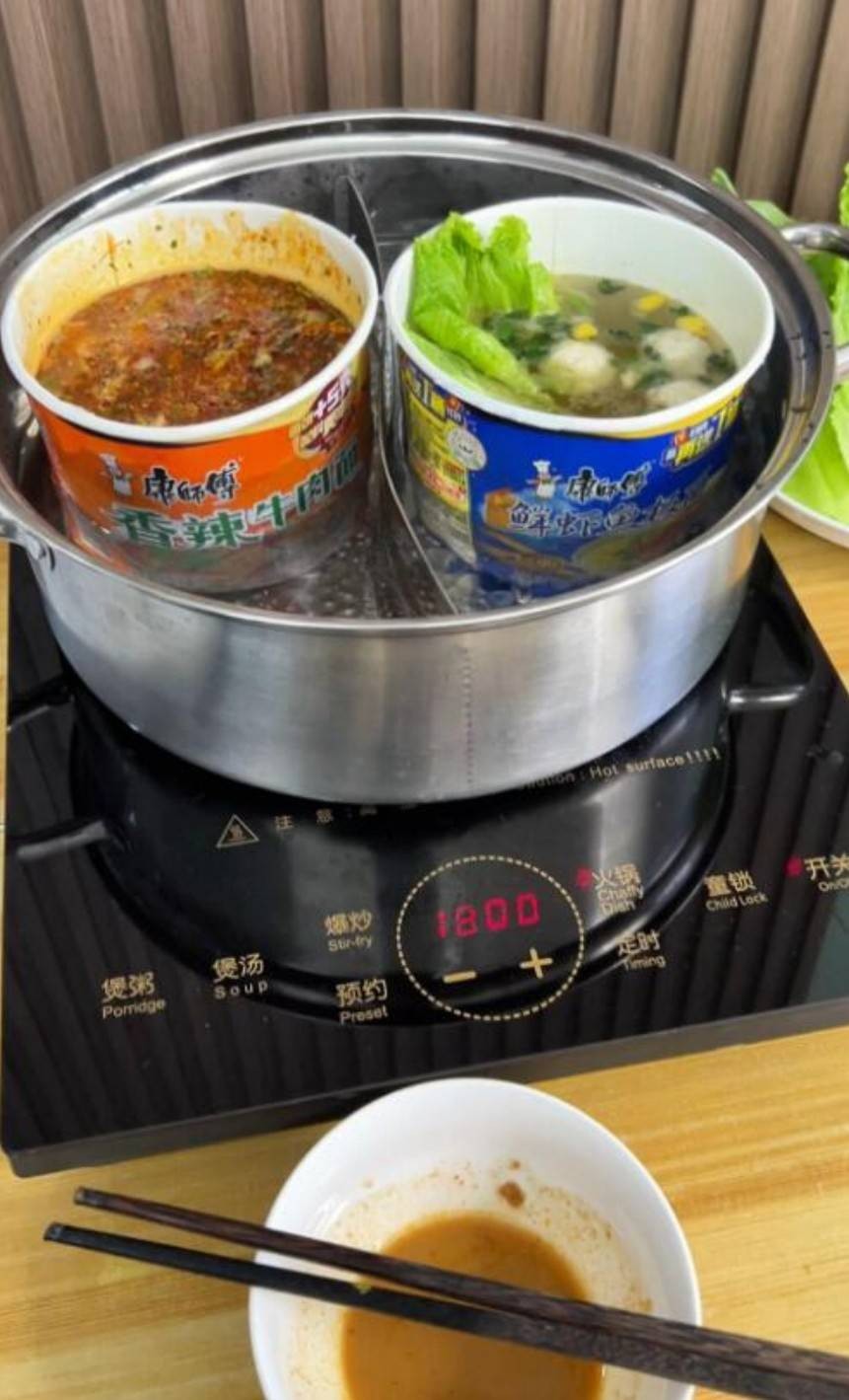 周五福利囧图云飞系列 快来跟美女一起做健美操！