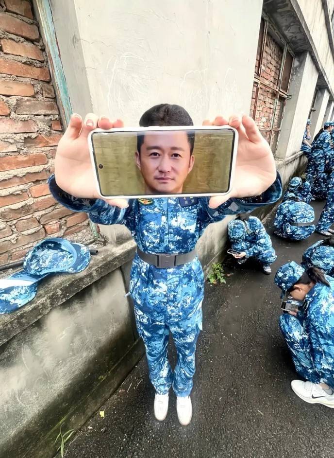 3DM轻松一刻第1578期 还是护士装看上去比较正式