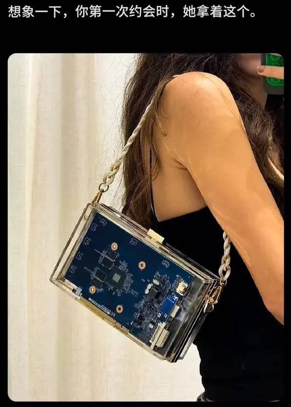 轻松一刻第1581期 体育老师也过不了美人关的