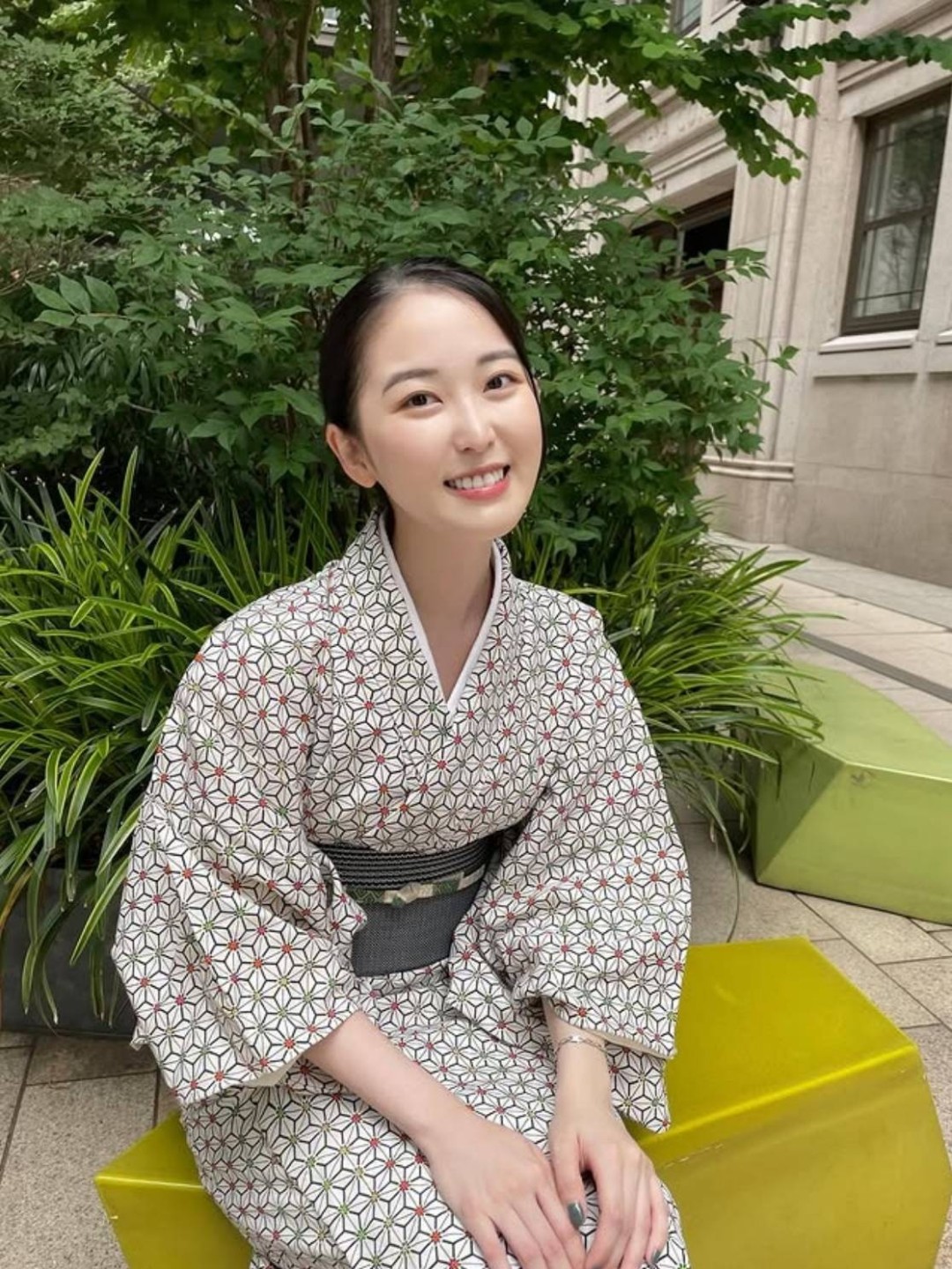 日本美女书法家おしの沙罗福利图 气质和身材俱佳