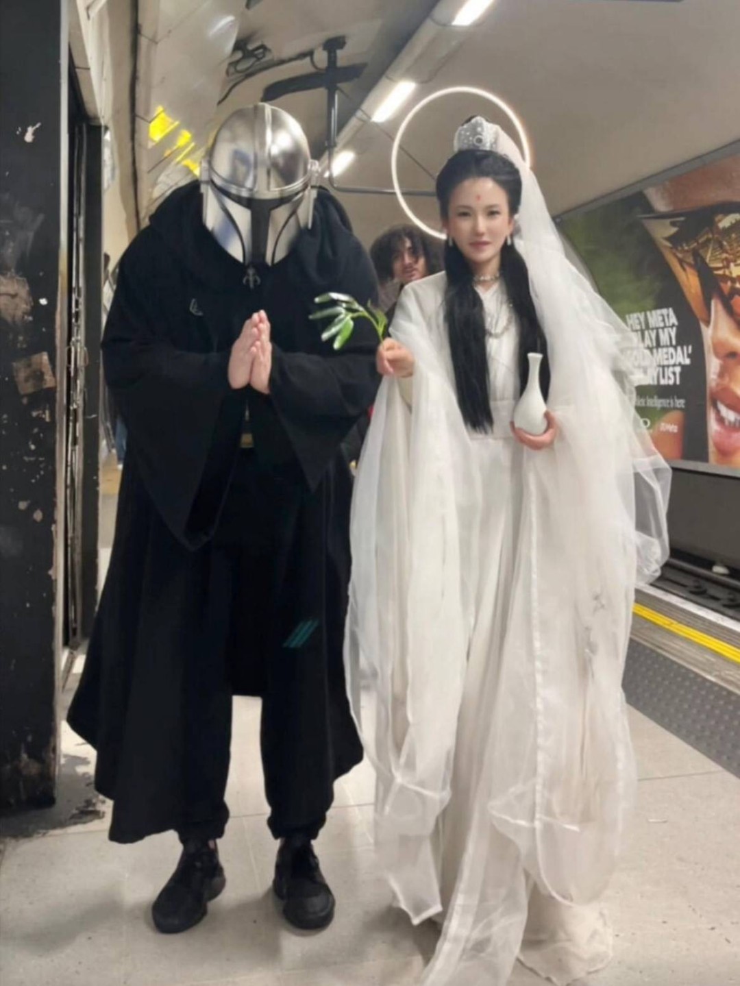 周五福利囧图云飞系列 体育老师也过不了美人关！