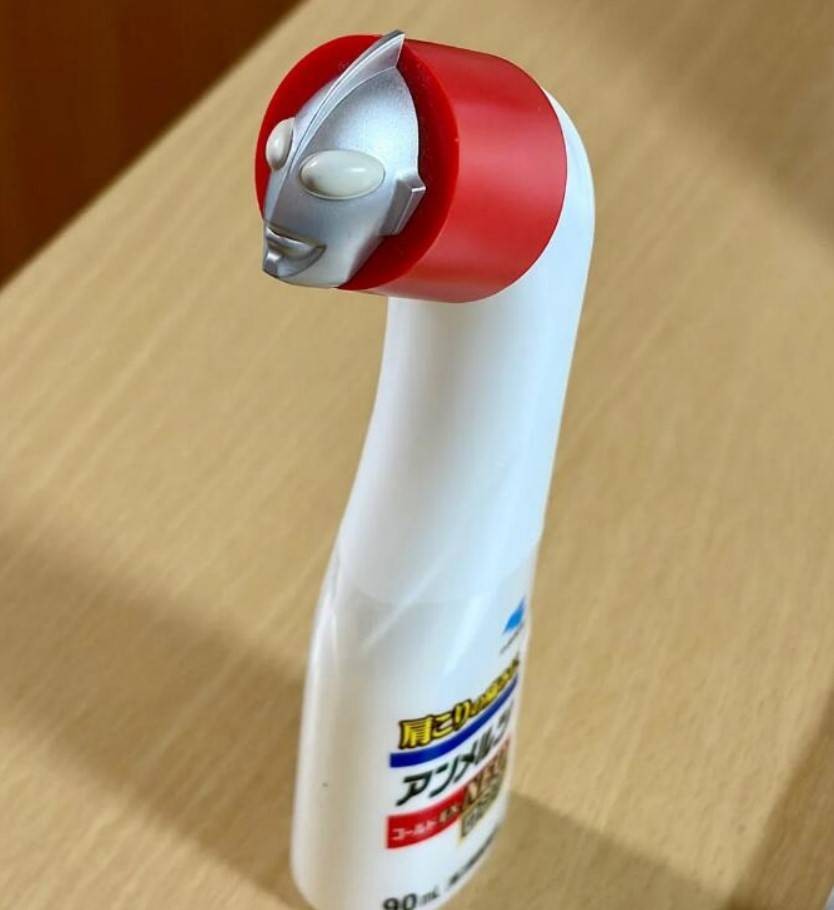 周五福利囧图云飞系列 体育老师也过不了美人关！