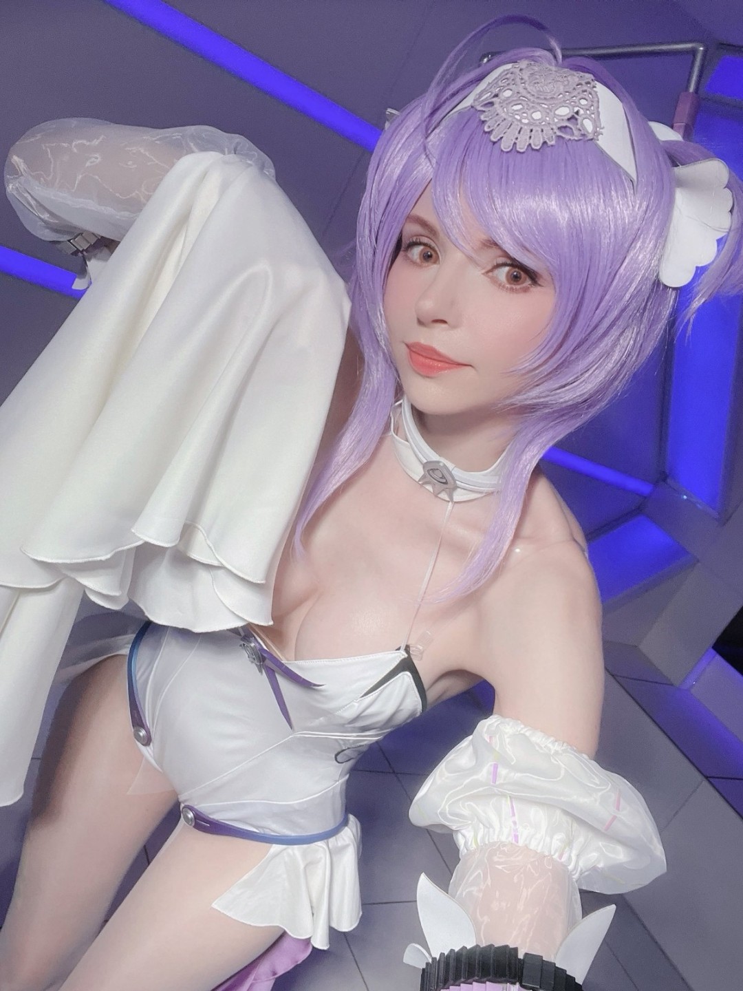 阿什利体模Cos《漫威争锋》隐形女 太性感撩人了