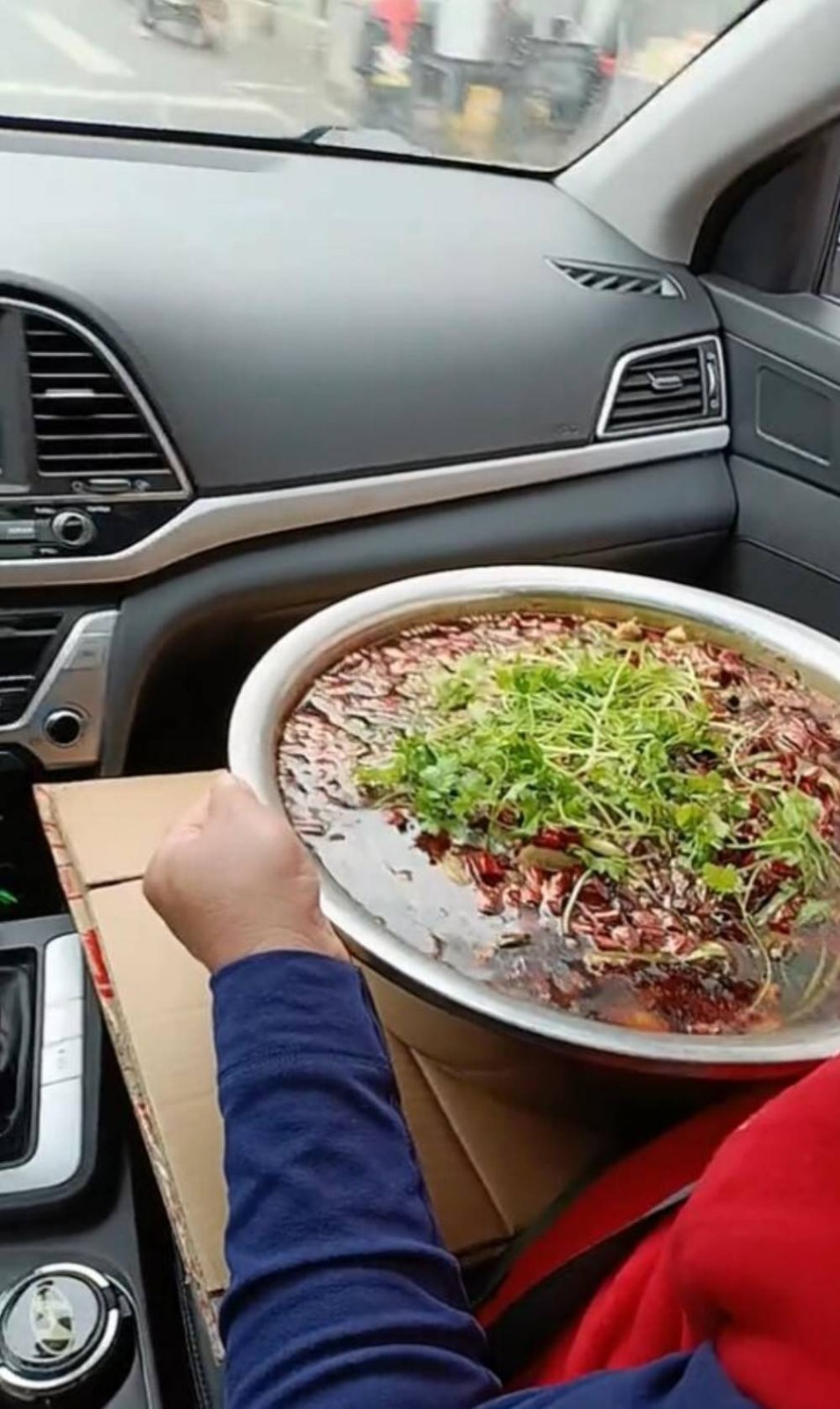 һںͼƷϵ ִŮ赸ץ