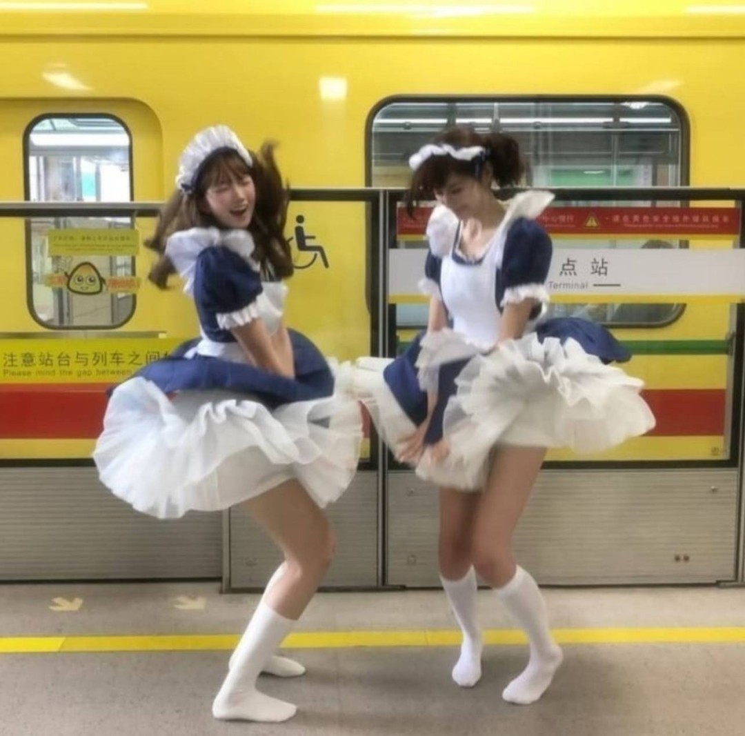 һںͼƷϵ ִŮ赸ץ