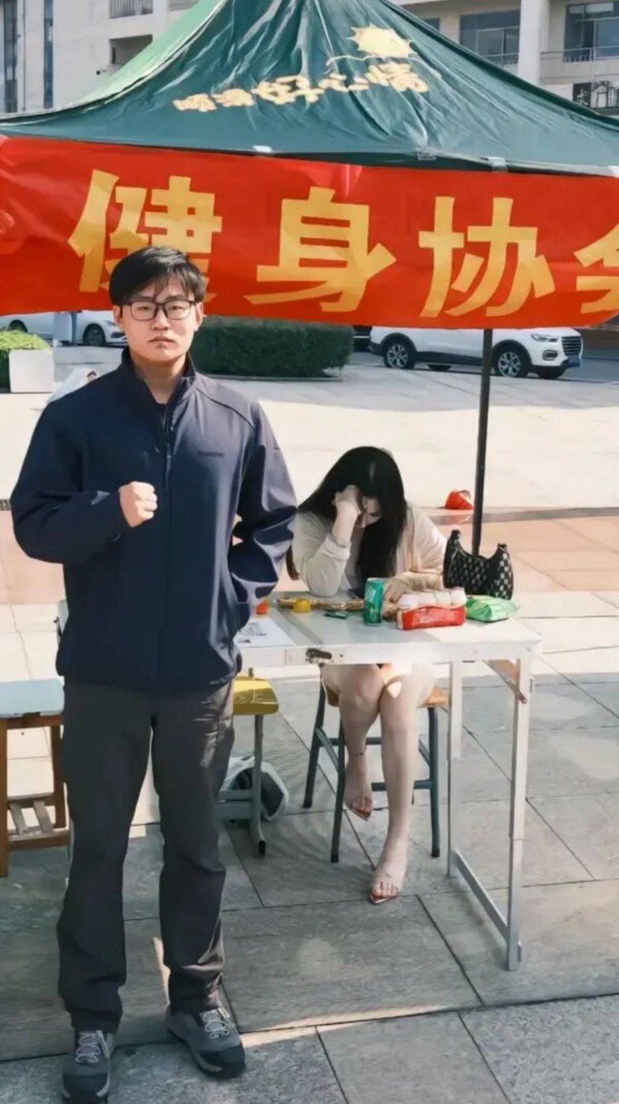 һںͼƷϵ ִŮ赸ץ