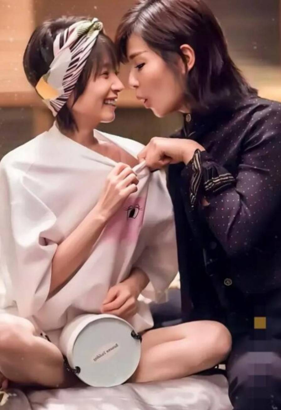 周五福利囧图云飞系列 妹子似乎还有什么放不下的