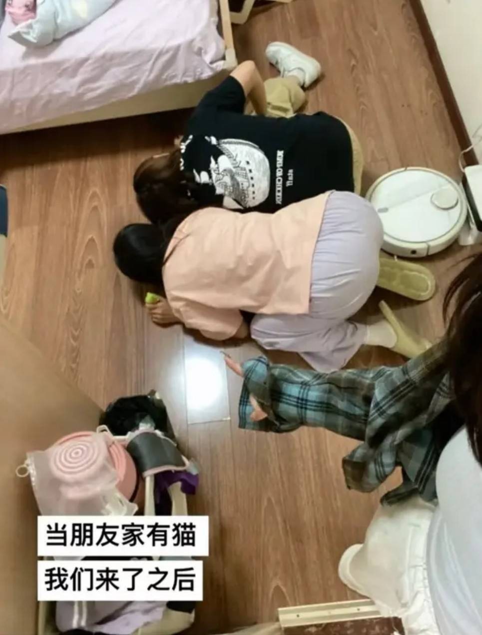 周五福利囧图云飞系列 妹子似乎还有什么放不下的