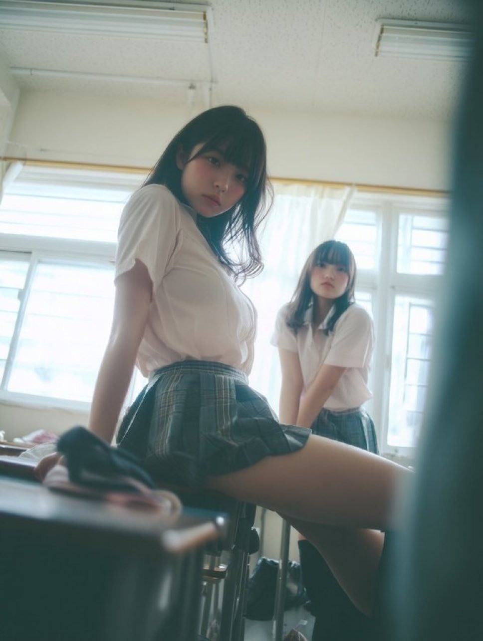 周五福利囧图云飞系列 妹子似乎还有什么放不下的