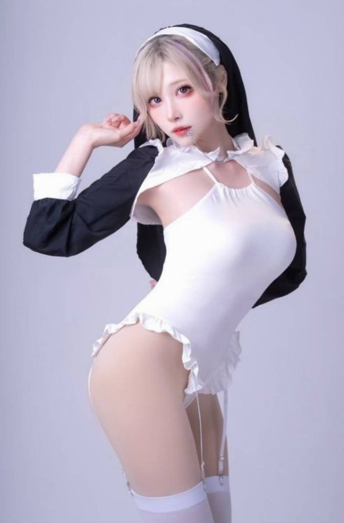 周五福利囧图云飞系列 妹子似乎还有什么放不下的