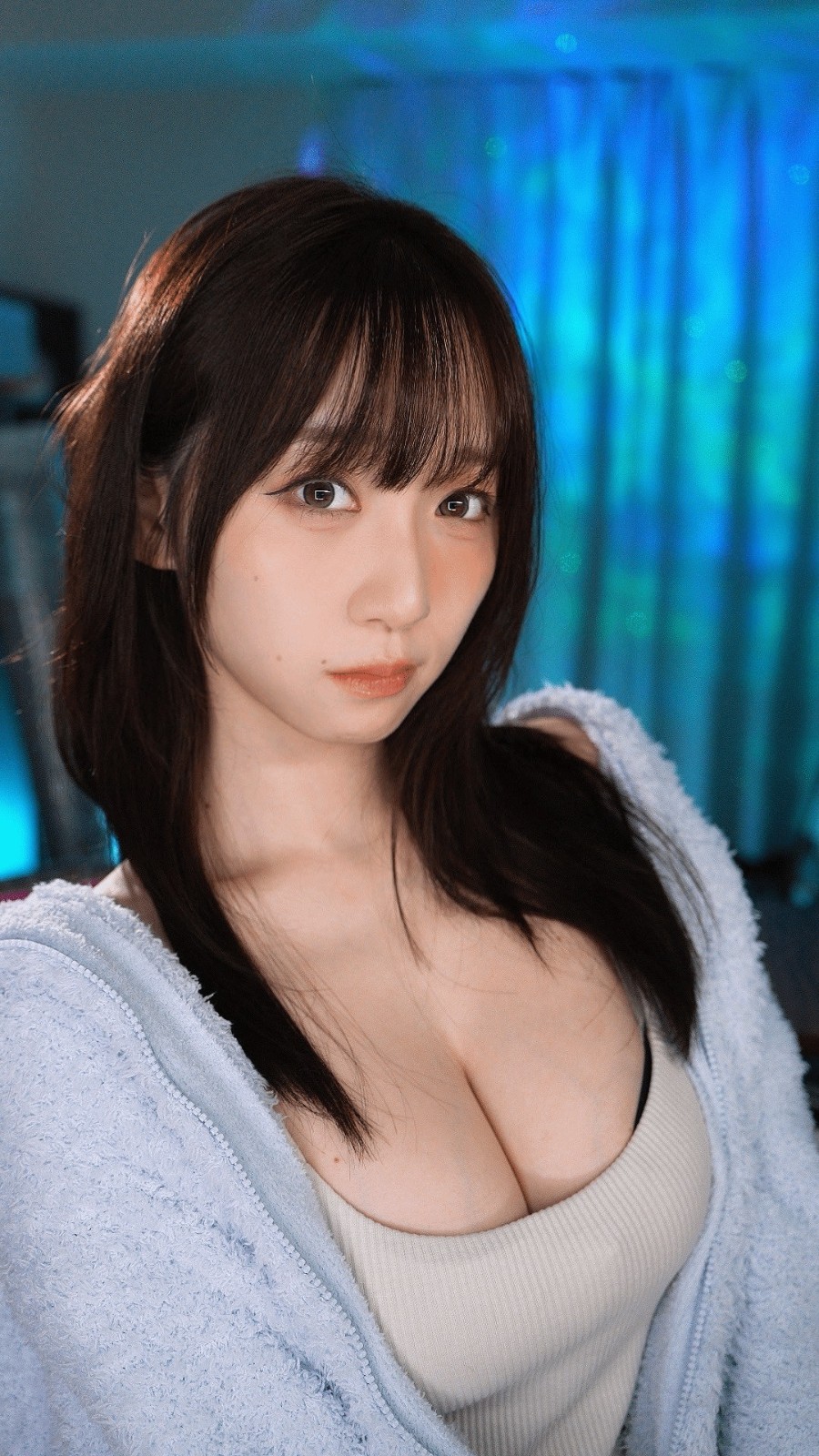 日本美女伊织萌Cos《妮姬》图赏 超大杯纯欲天花板