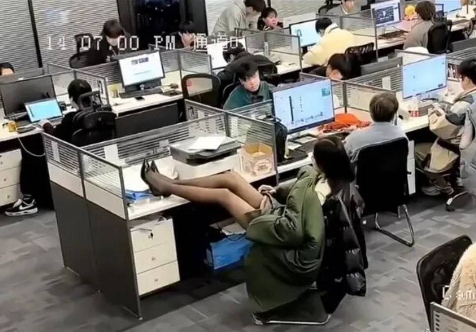 һںͼƷϵ ǿûϳ߶ȣ