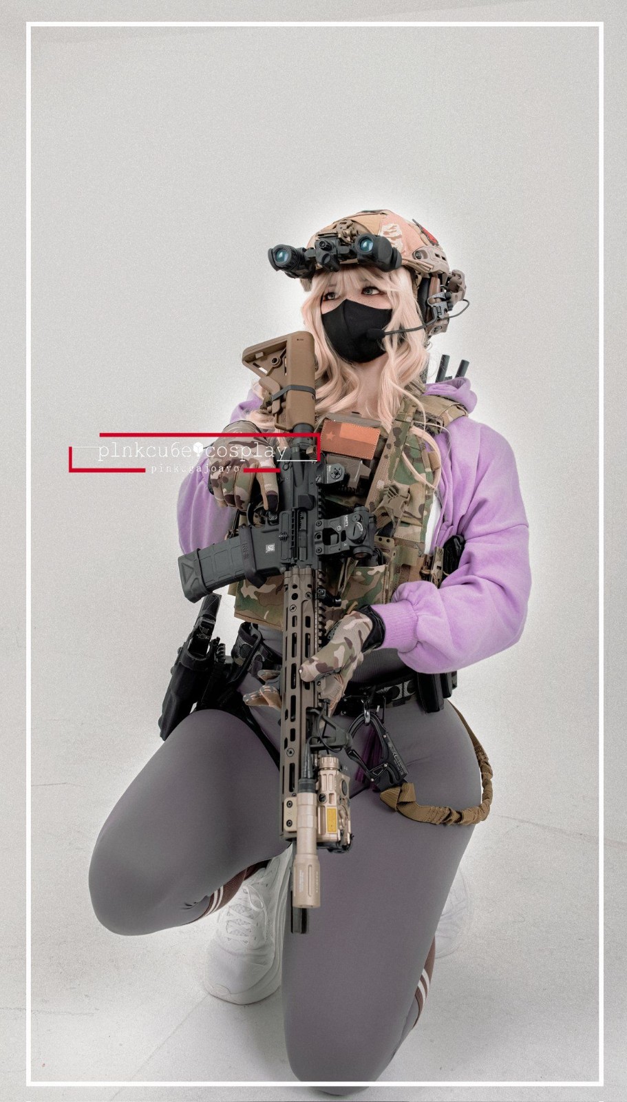 韩国美女Cos美图欣赏 性感修女持枪谁顶得住?