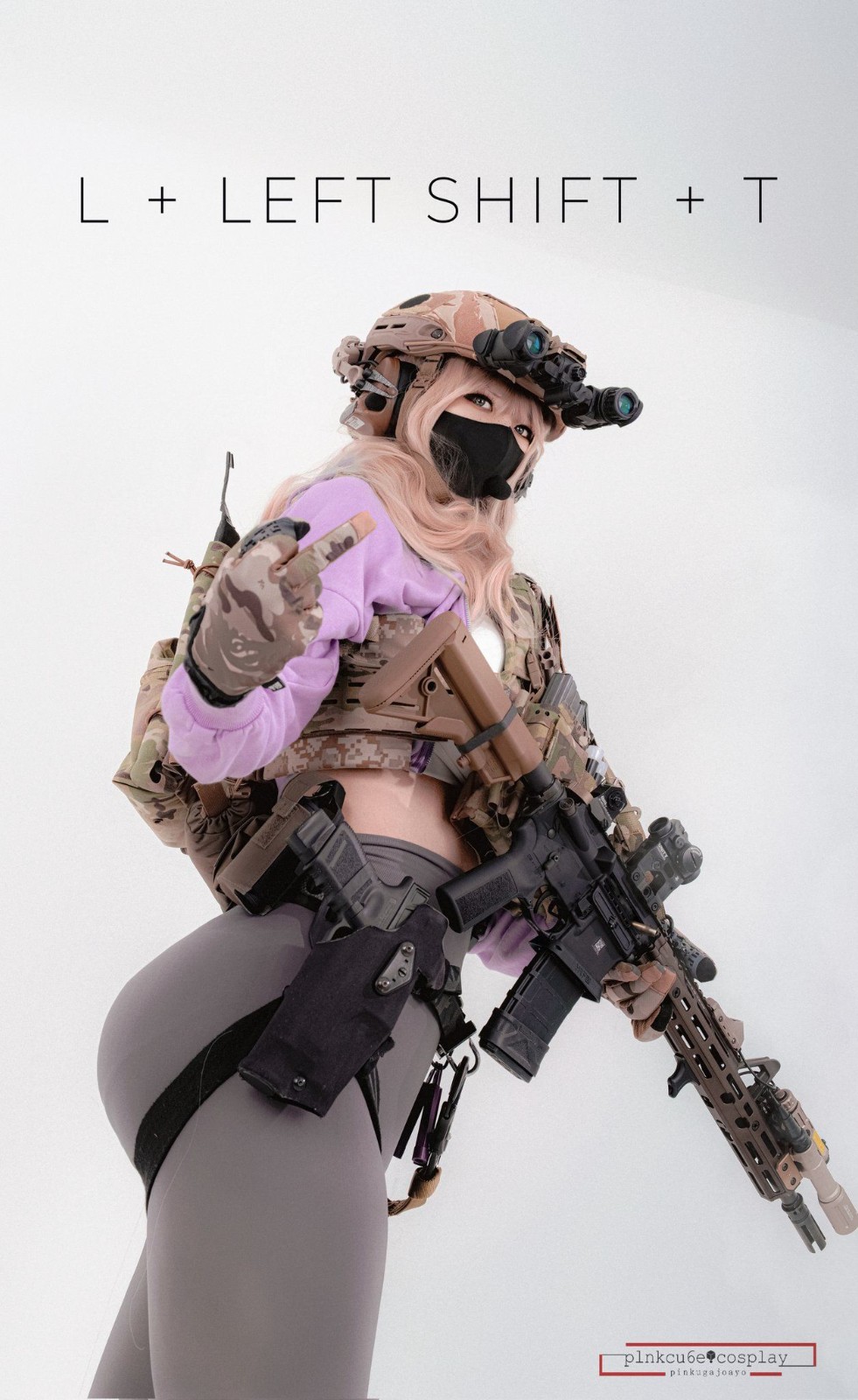 韩国美女Cos美图欣赏 性感修女持枪谁顶得住?