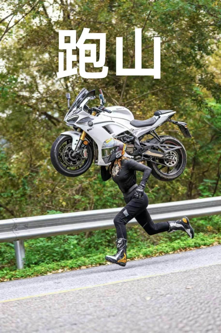 ��һ�ں���ͼ�Ʒ�ϵ�� ��ʱ���˿Ҳ�������ܵģ�