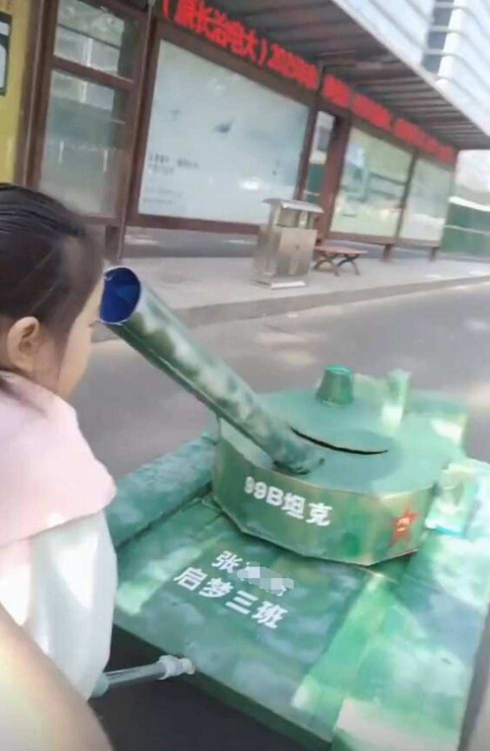 ��һ�ں���ͼ�Ʒ�ϵ�� ���Ǹ��и�ҵ����Կɲ���