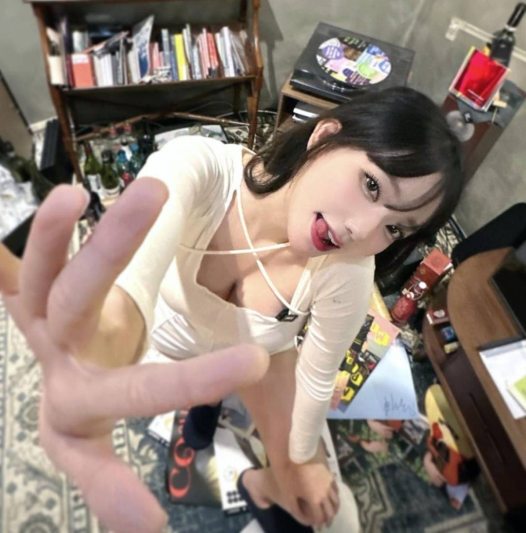 ��һ�ں���ͼ�Ʒ�ϵ�� ���Ǹ��и�ҵ����Կɲ���