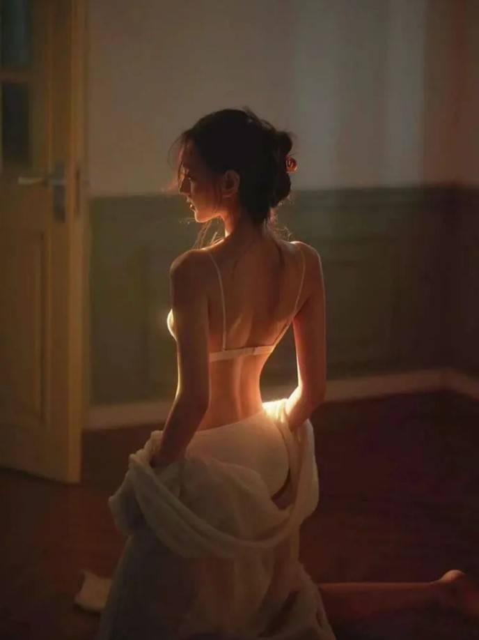 3DM����һ�̵�1602�� ��˵��Ů�����º�����ζ��