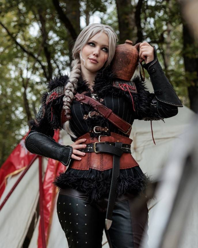 ����˹��ŮCos����ʦ4��ϣ�� ˧��Ů��ʿ���İ���