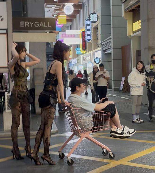 3DM����һ�̵�1604�� ��û�ȾͿ�ʼ���Ʋ�ס�۾�