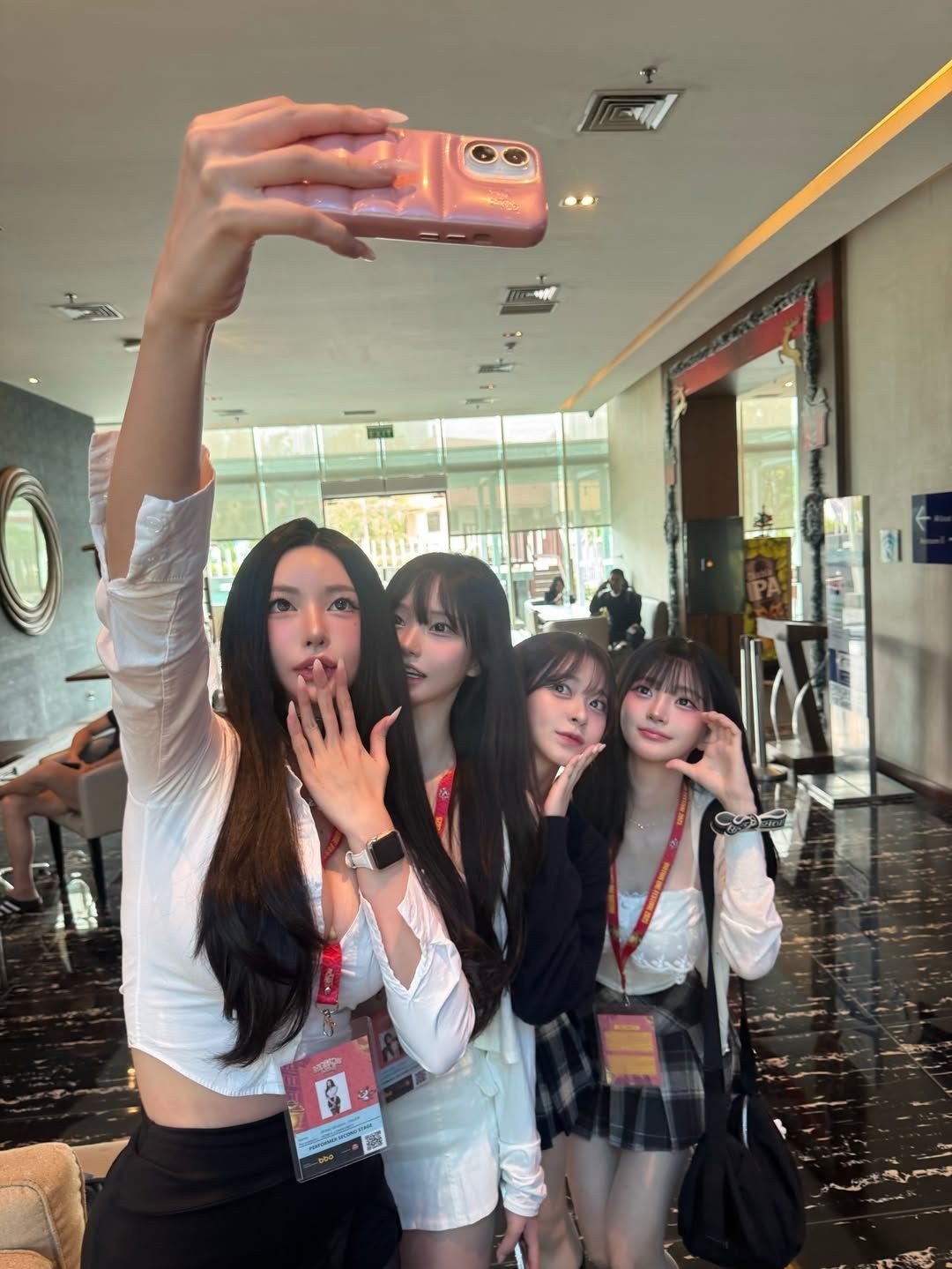 ���桶�군����Ů��Ա����ͼ�� �Ըд����˶���ס