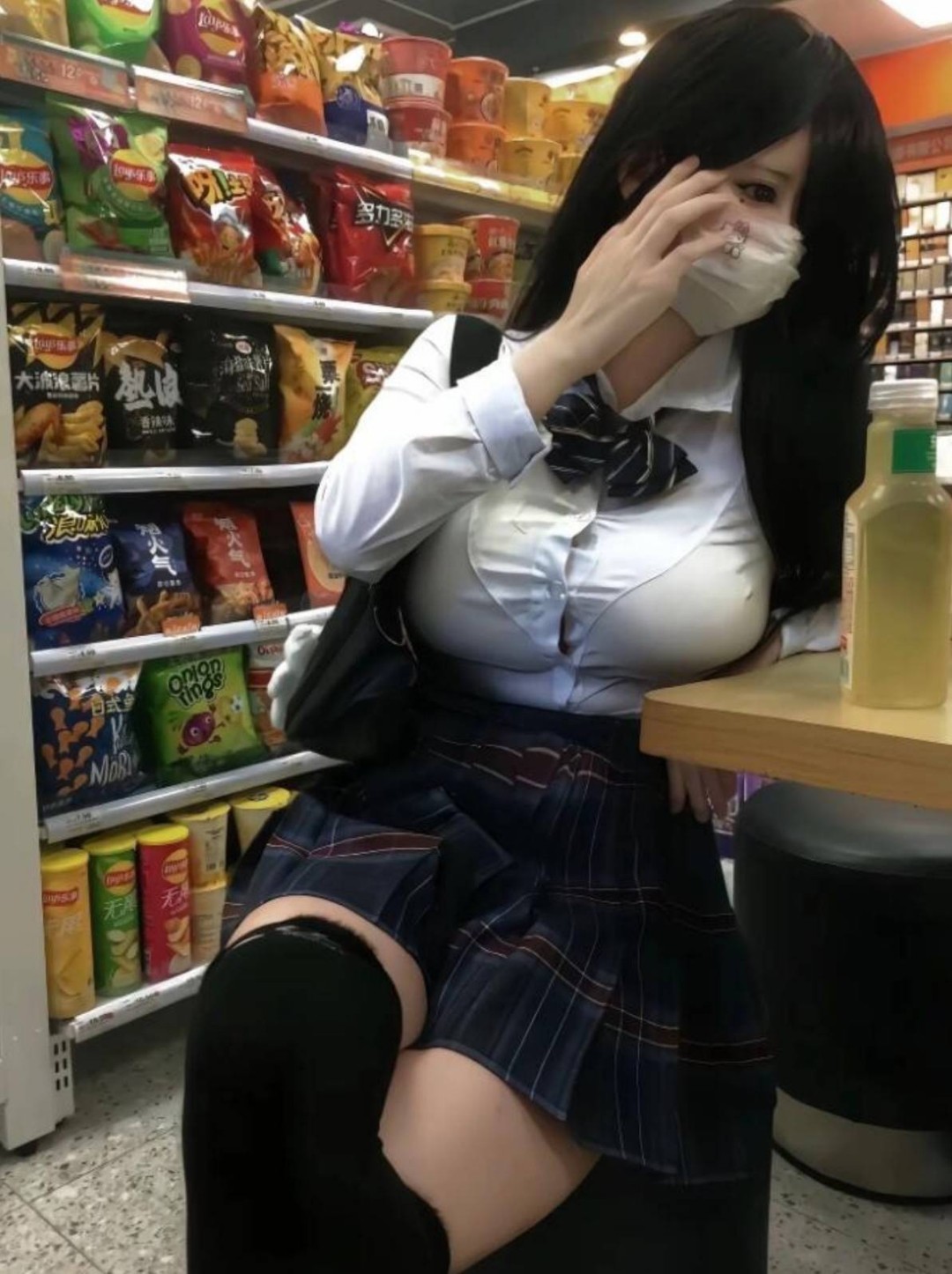 周一内涵囧图云飞系列 妹妹两眼聚焦战术名不虚传