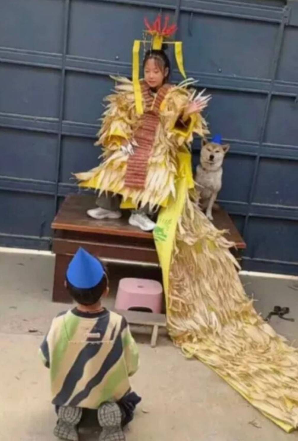 ��һ�ں���ͼ�Ʒ�ϵ�� �������۾۽�ս�������鴫