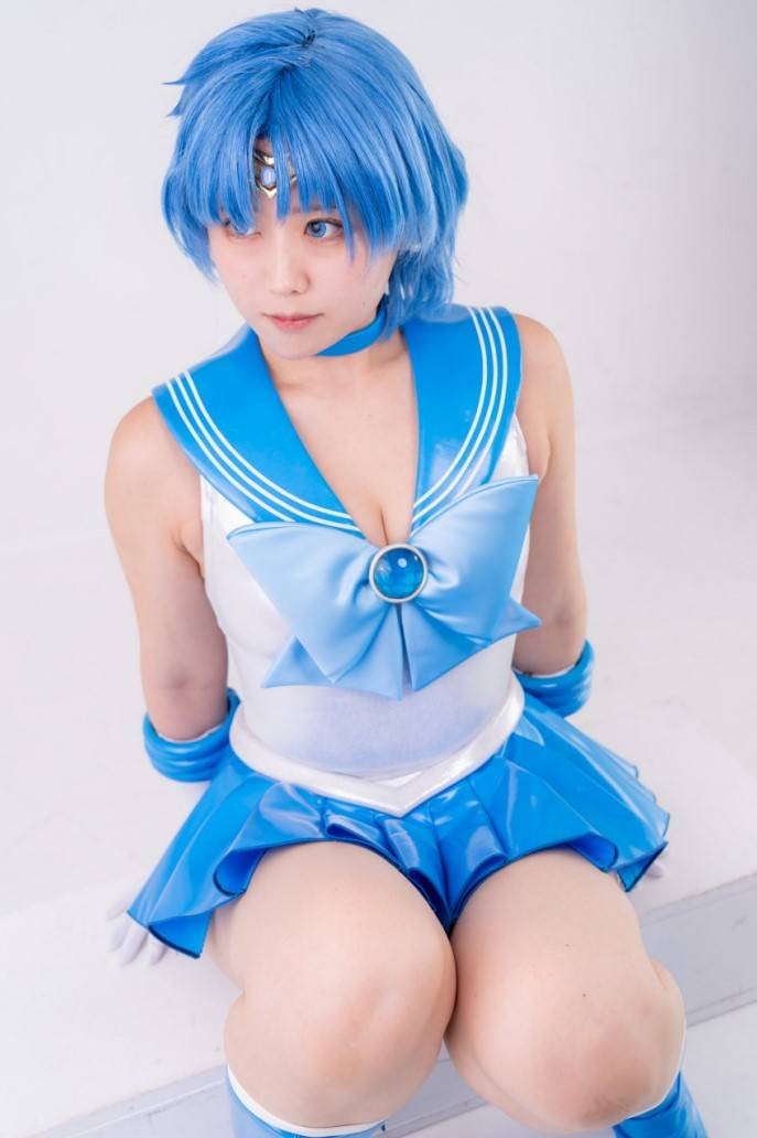 �ձ���ŮCOS������Ůսʿ�� ��д��ȷ�������