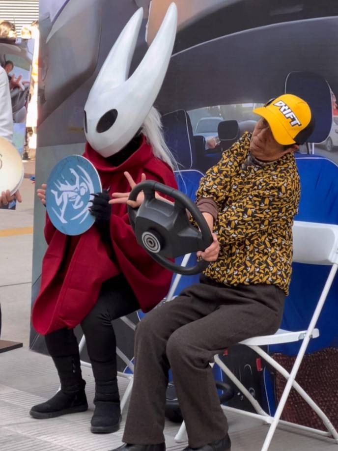 3DM����һ�̵�1619�� ���ó���Ůʹ����ȫ������