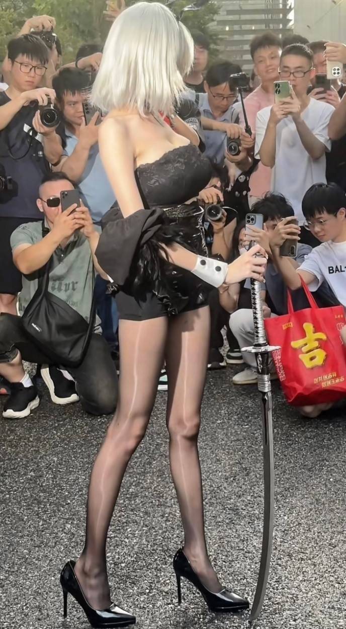 3DM����һ�̵�1619�� ���ó���Ůʹ����ȫ������