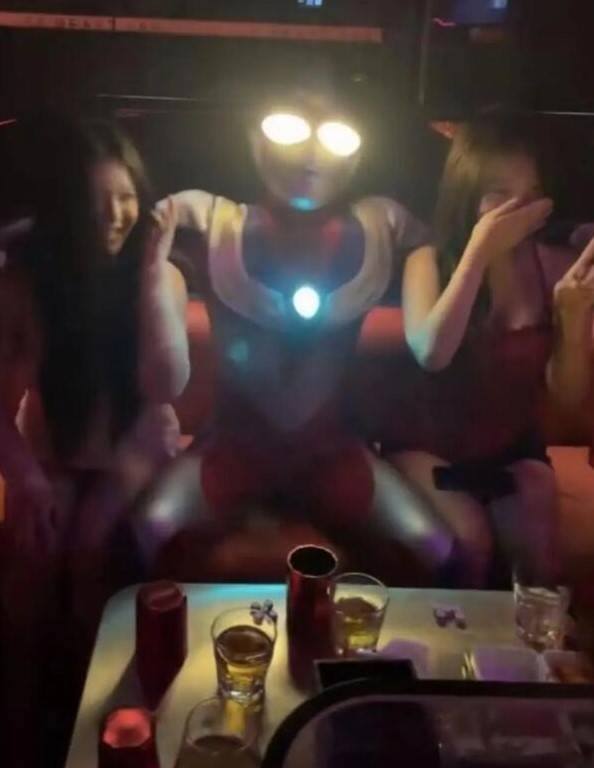 3DM����һ�̵�1619�� ���ó���Ůʹ����ȫ������