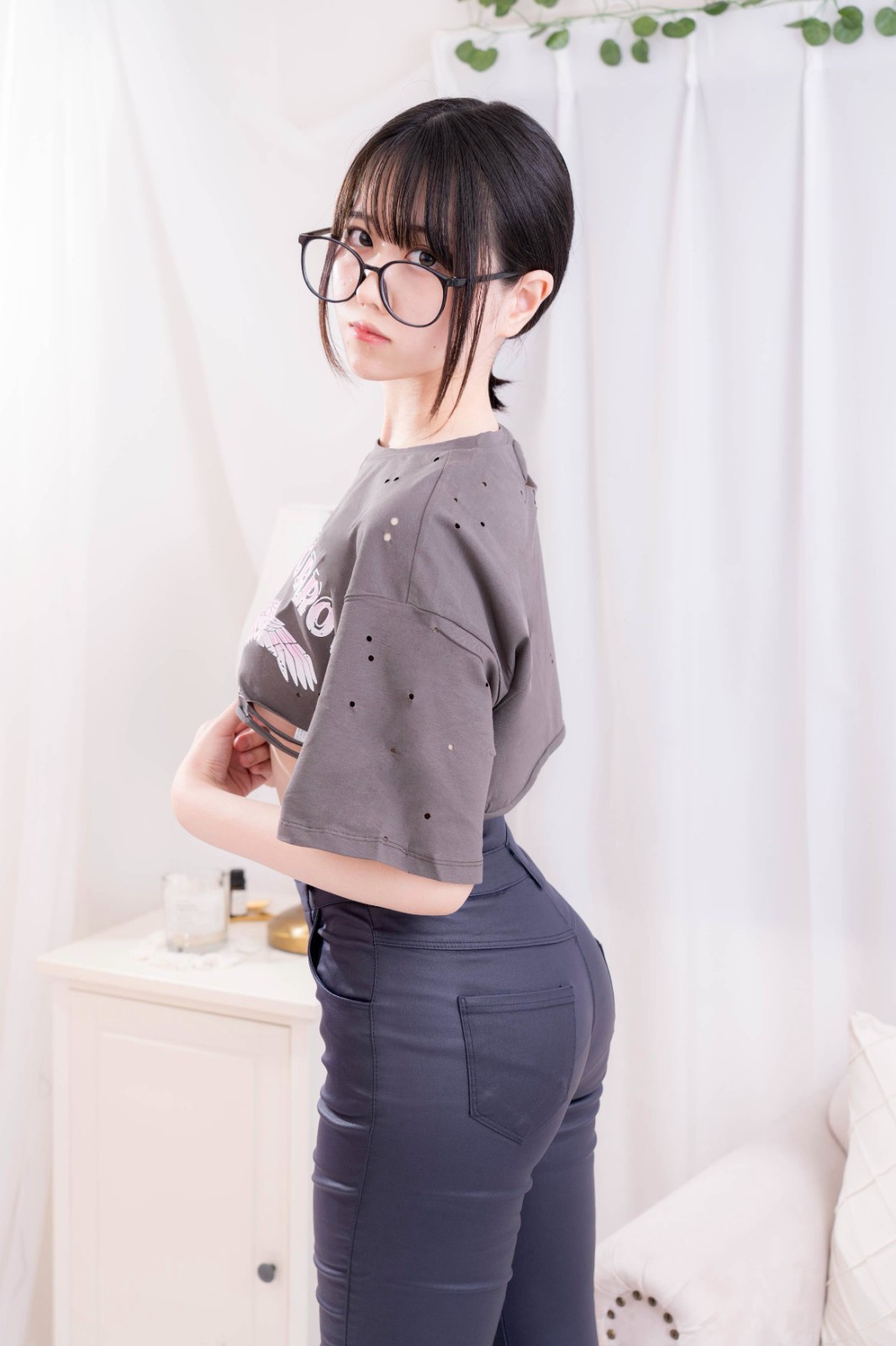 �ձ�����COS������ͼ�� һ˫����ȳ���ԭ