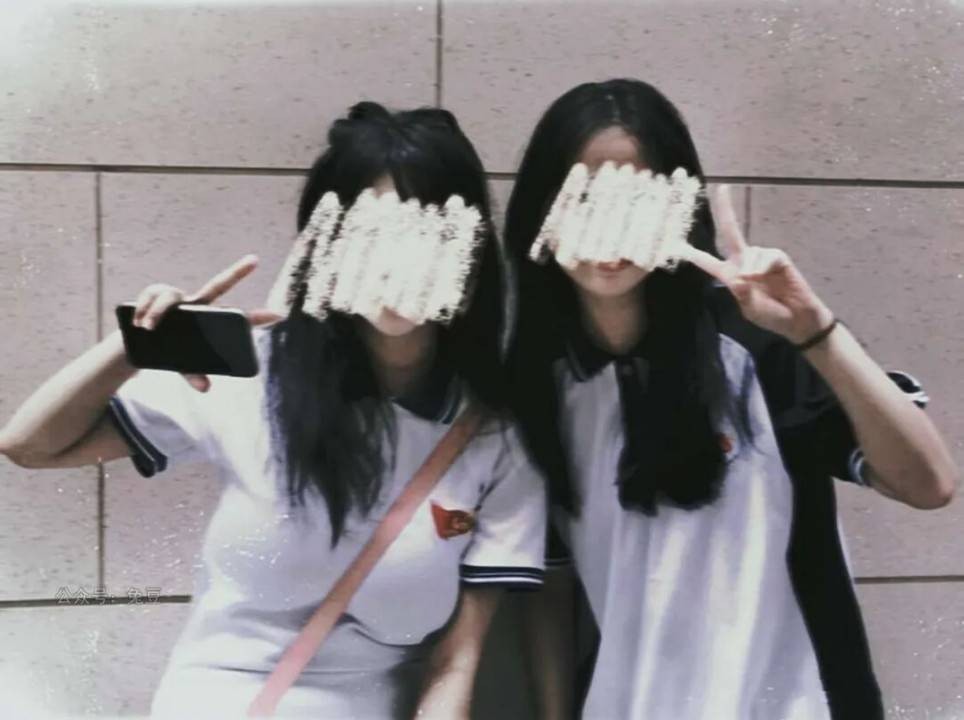 ��һ�ں���ͼ�Ʒ�ϵ�� ���˴��������ûŮ��ɶ��