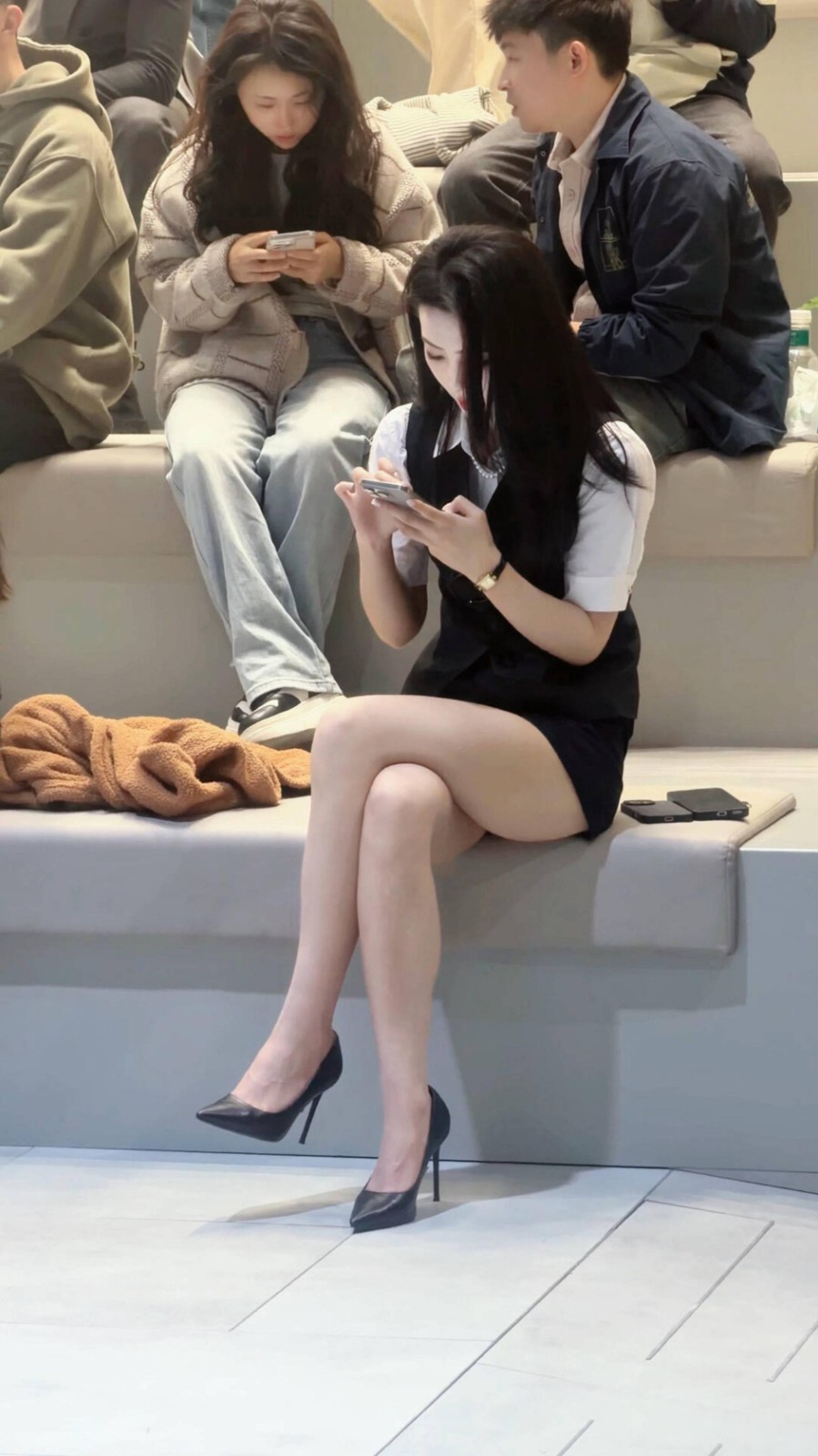 ��һ�ں���ͼ�Ʒ�ϵ�� ���˴��������ûŮ��ɶ��