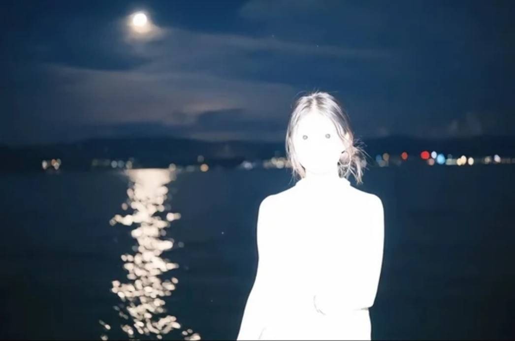 ��һ�ں���ͼ�Ʒ�ϵ�� ���˴��������ûŮ��ɶ��