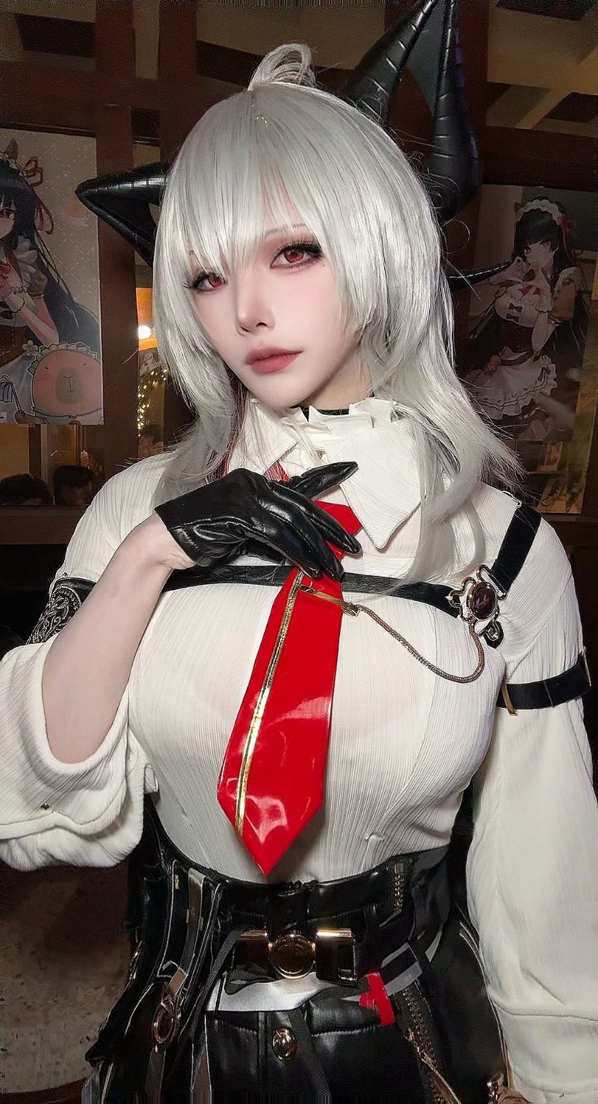 ������Ů������Cos��ͼ �������Ĵ��׺�֮������