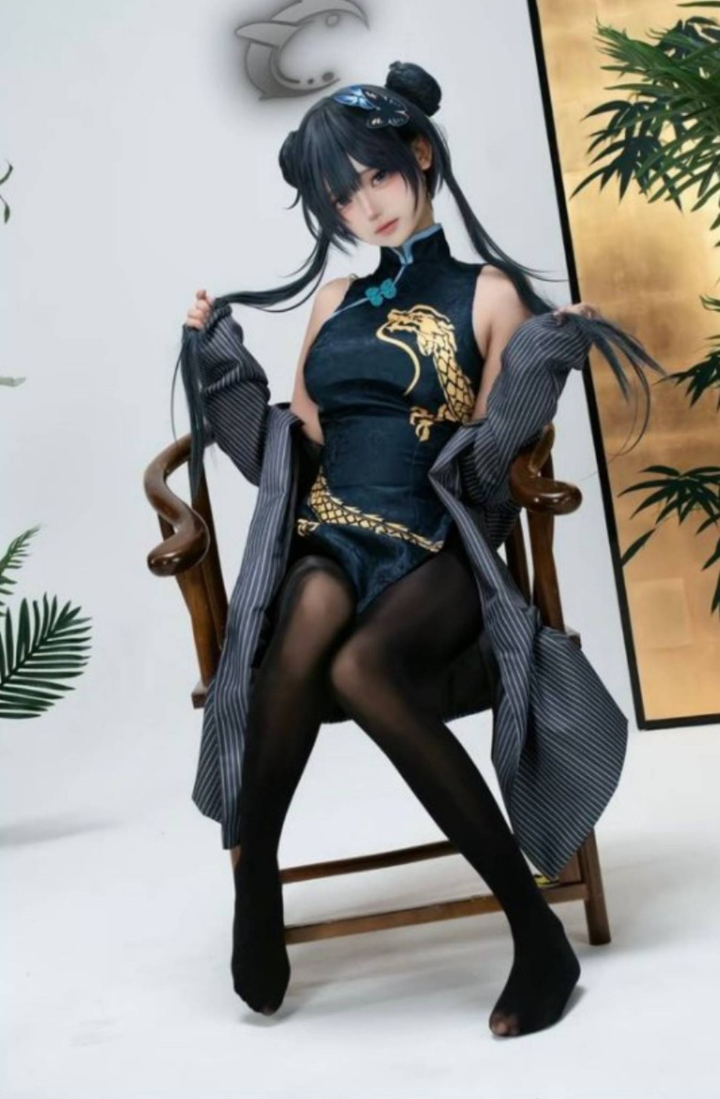 ���帣����ͼ�Ʒ�ϵ�� �࿴��Ů�������Ľ�����