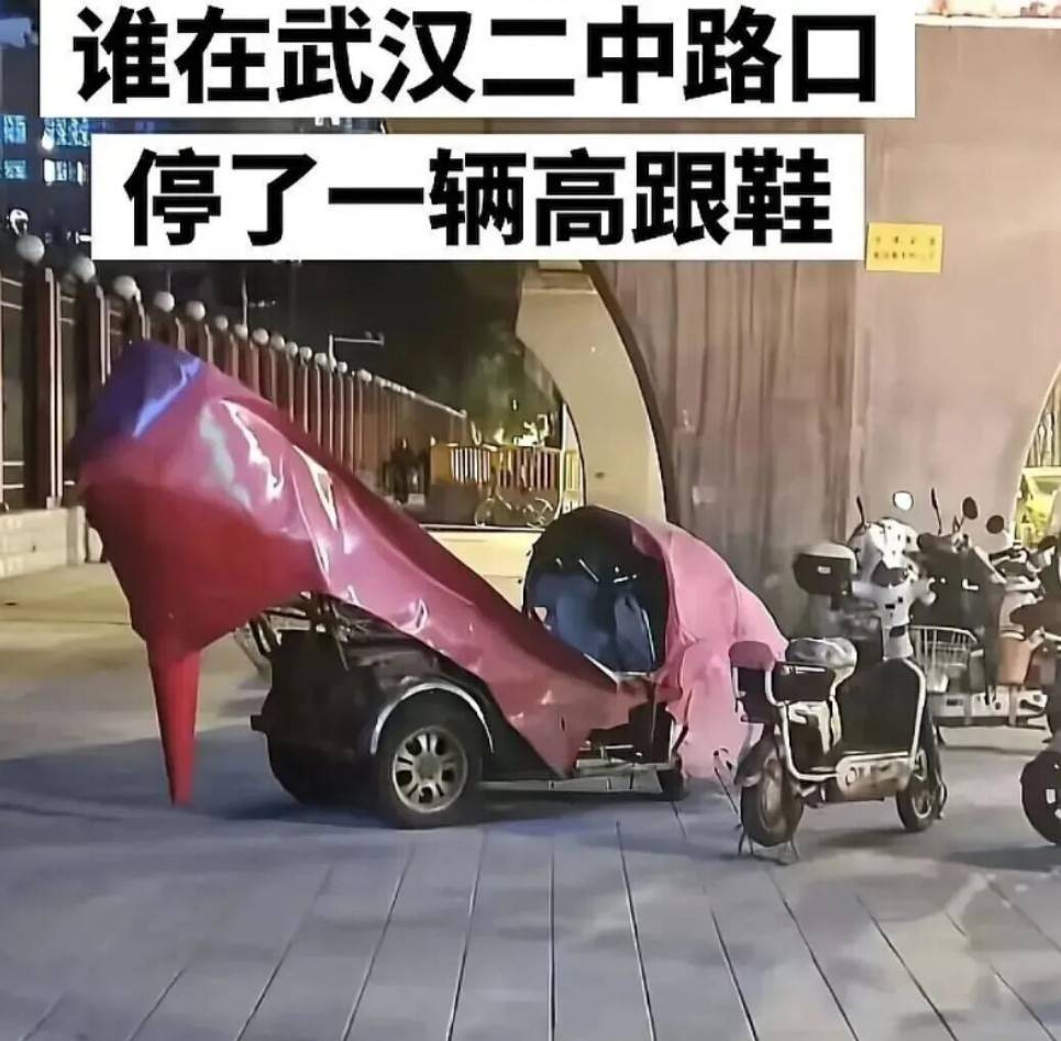 ��һ�ں���ͼ�Ʒ�ϵ�� ��Ϸ��Ů��Ҳ�ǿ��Լ�õ�